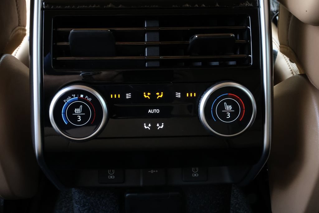 New 2026 Land Rover Range Rover SE AWD/4WD image 29