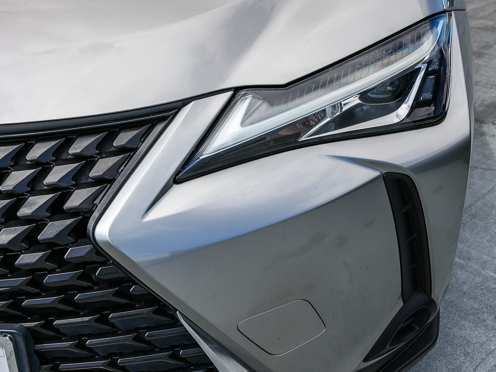 Used 2019 Lexus UX 200 w/ Accessory Package 2 FWD image 10
