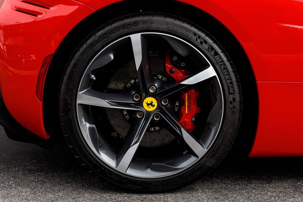 Used 2021 Ferrari SF90 Stradale image 23