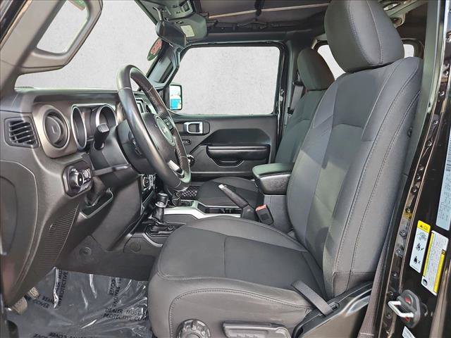 Used 2018 Jeep Wrangler Unlimited Sport S AWD/4WD image 16
