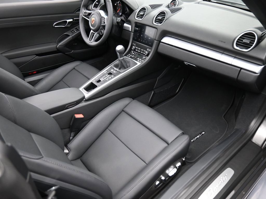 New 2025 Porsche 718 Boxster RWD image 26