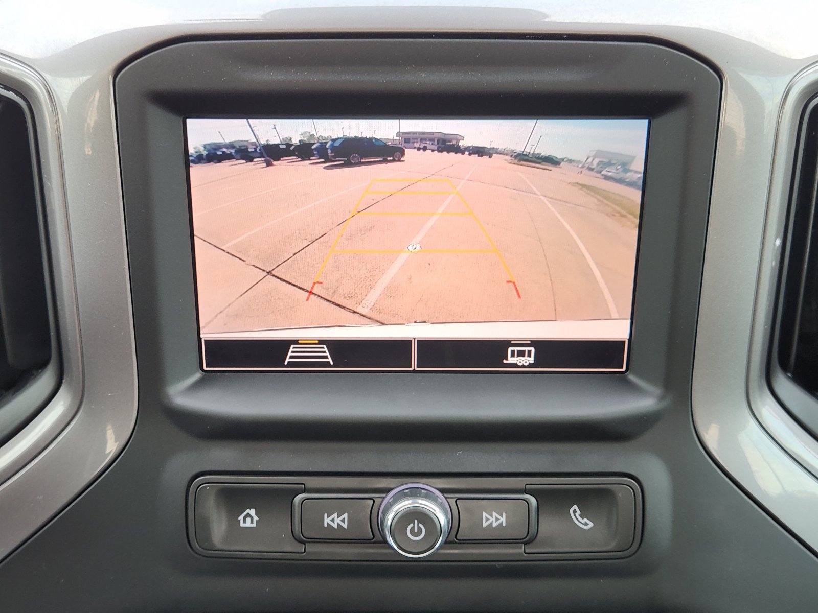 Used 2023 Chevrolet Silverado 1500 Custom RWD image 16