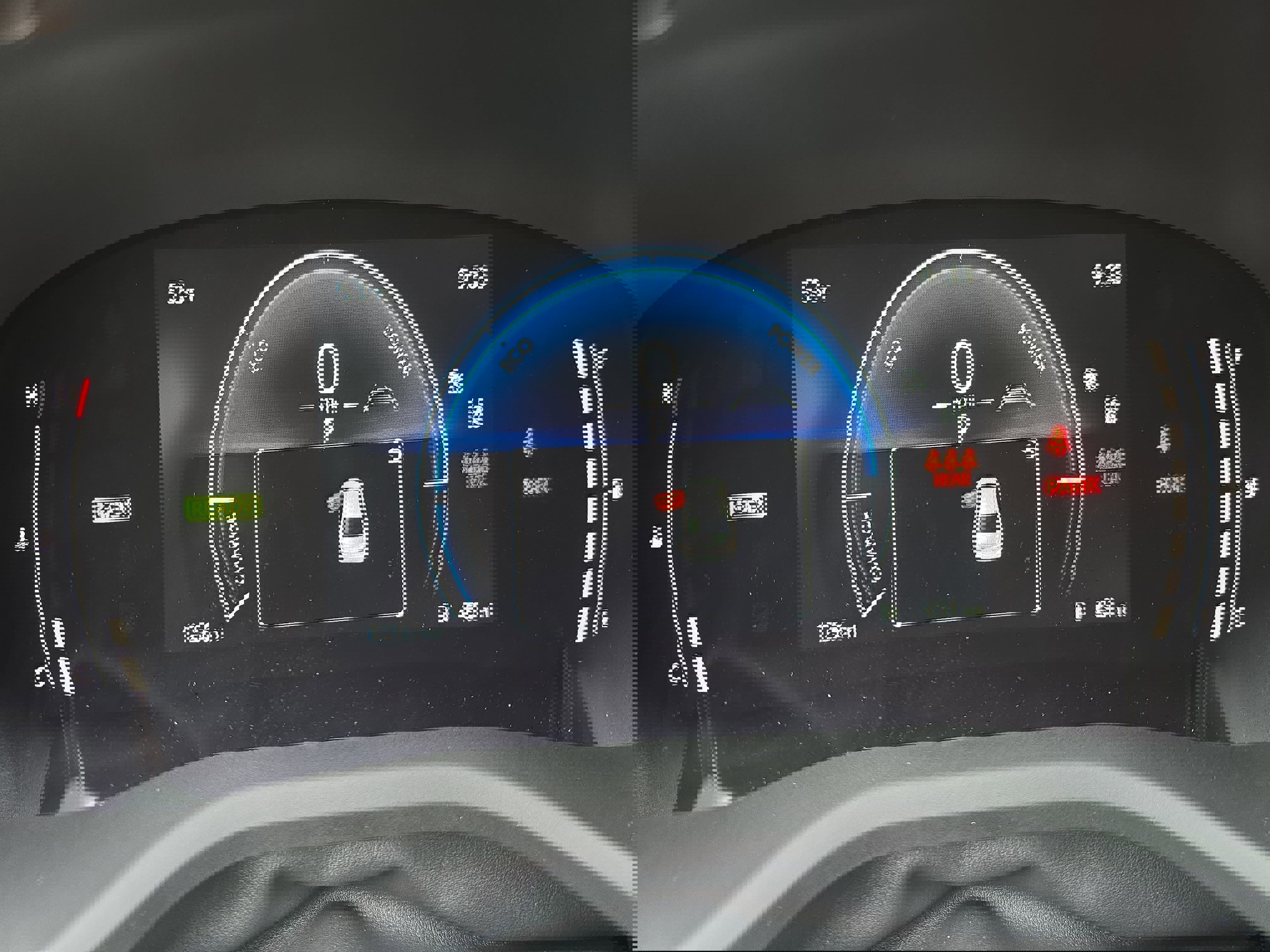 Used 2025 Toyota Camry SE image 21