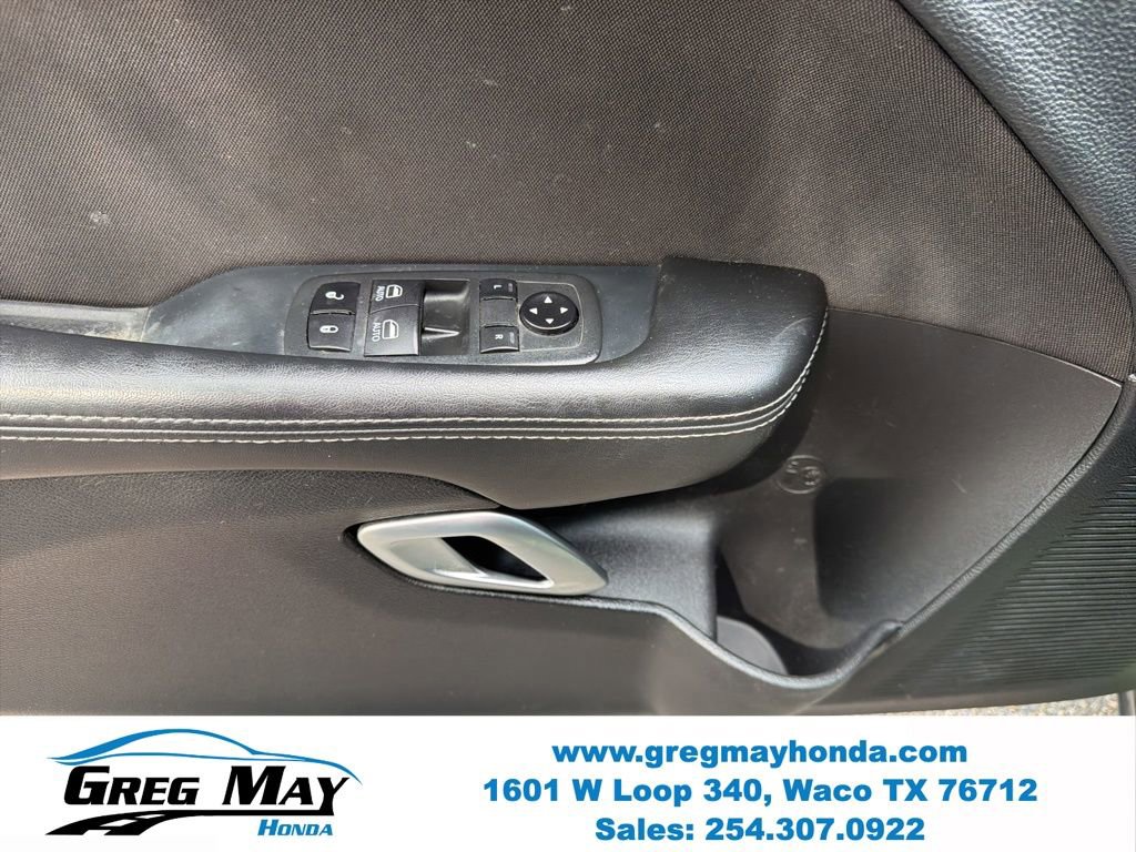 Used 2020 Dodge Challenger SXT w/ Blacktop Package RWD image 10