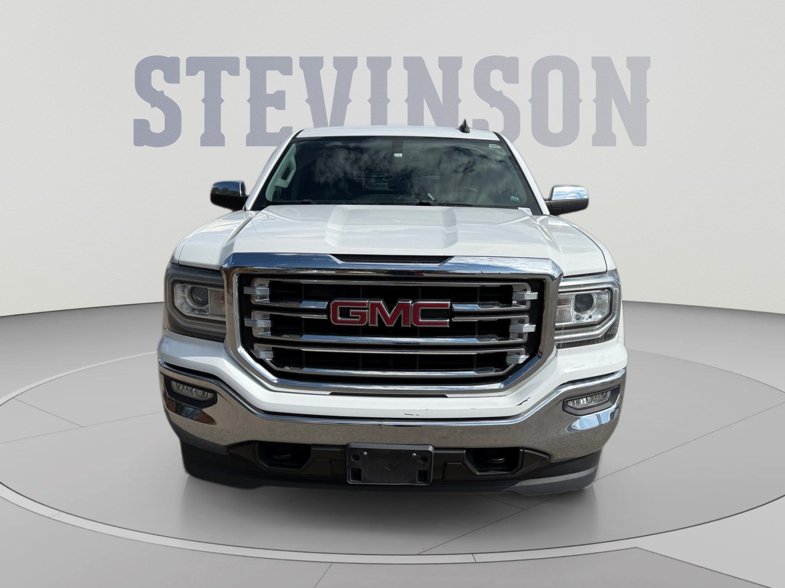 Used 2018 GMC Sierra 1500 SLT w/ SLT Premium Package AWD/4WD image 8