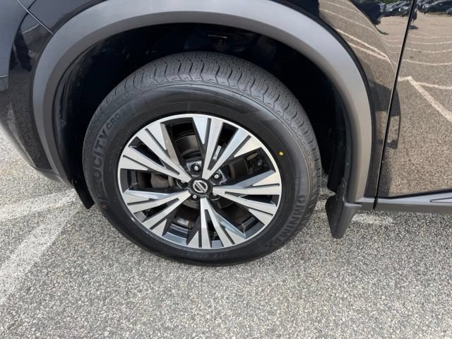 Used 2021 Nissan Rogue SV w/ Premium Package AWD/4WD image 12