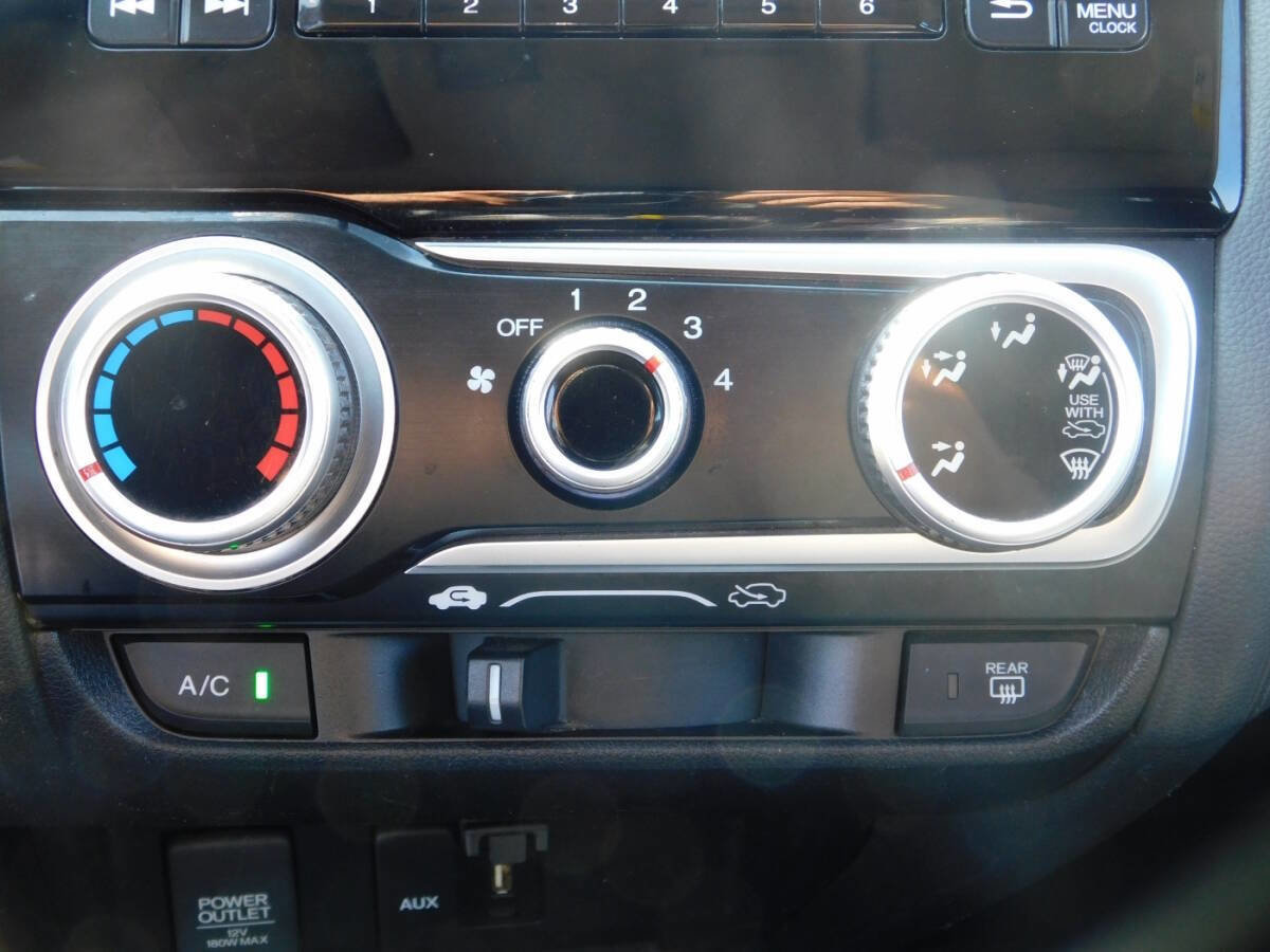 Used 2016 Honda Fit LX image 12