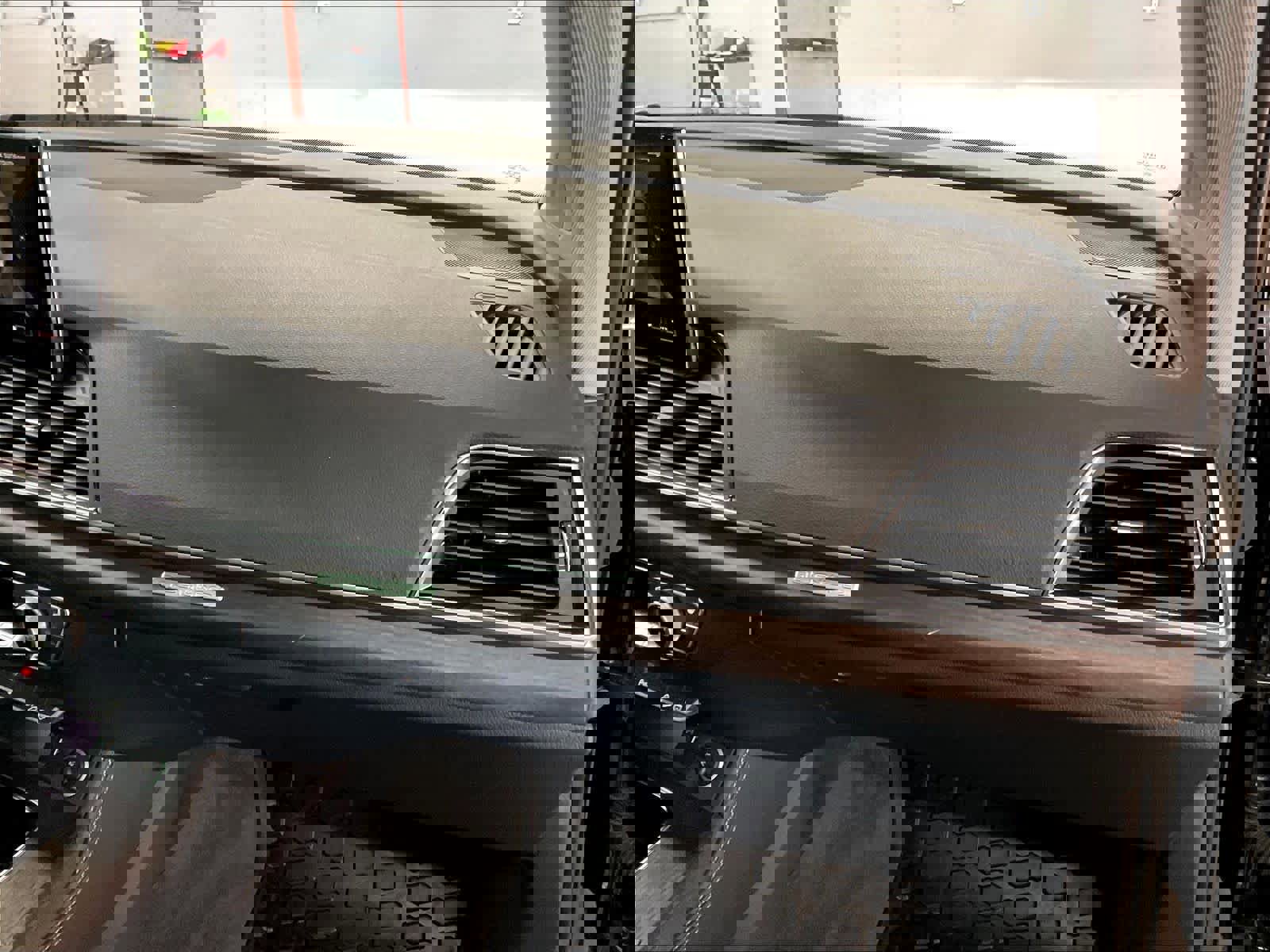 Used 2023 Audi Q5 2.0T Premium Plus w/ Premium Plus Package image 17