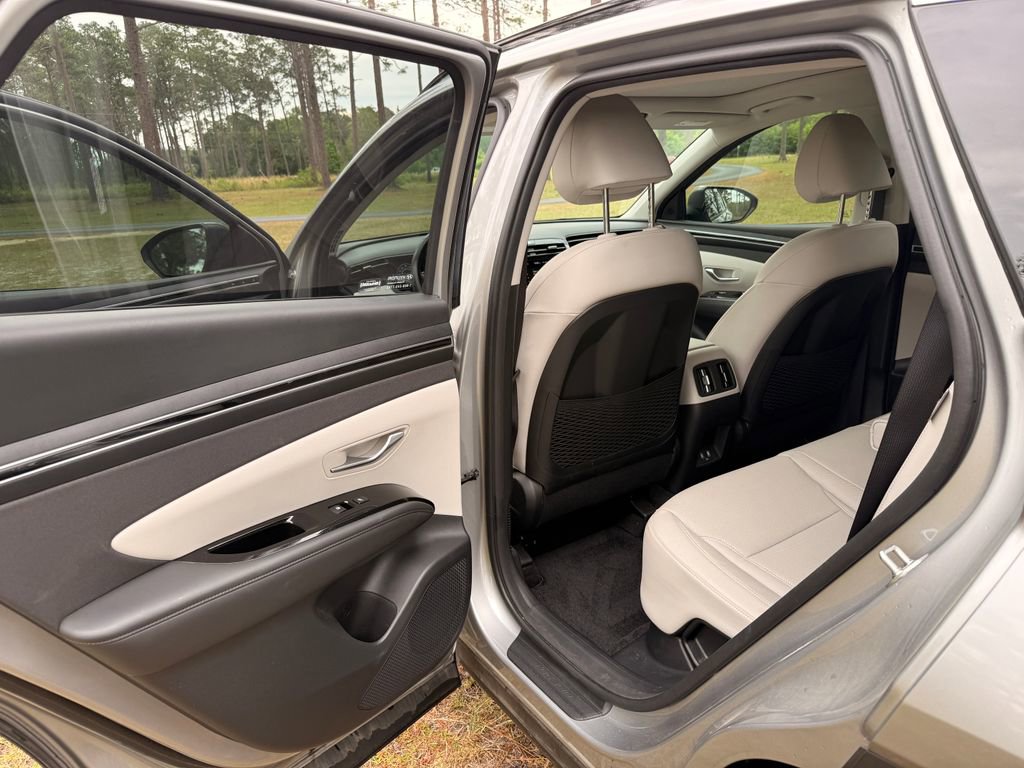 Used 2024 Hyundai Tucson Limited AWD/4WD image 28