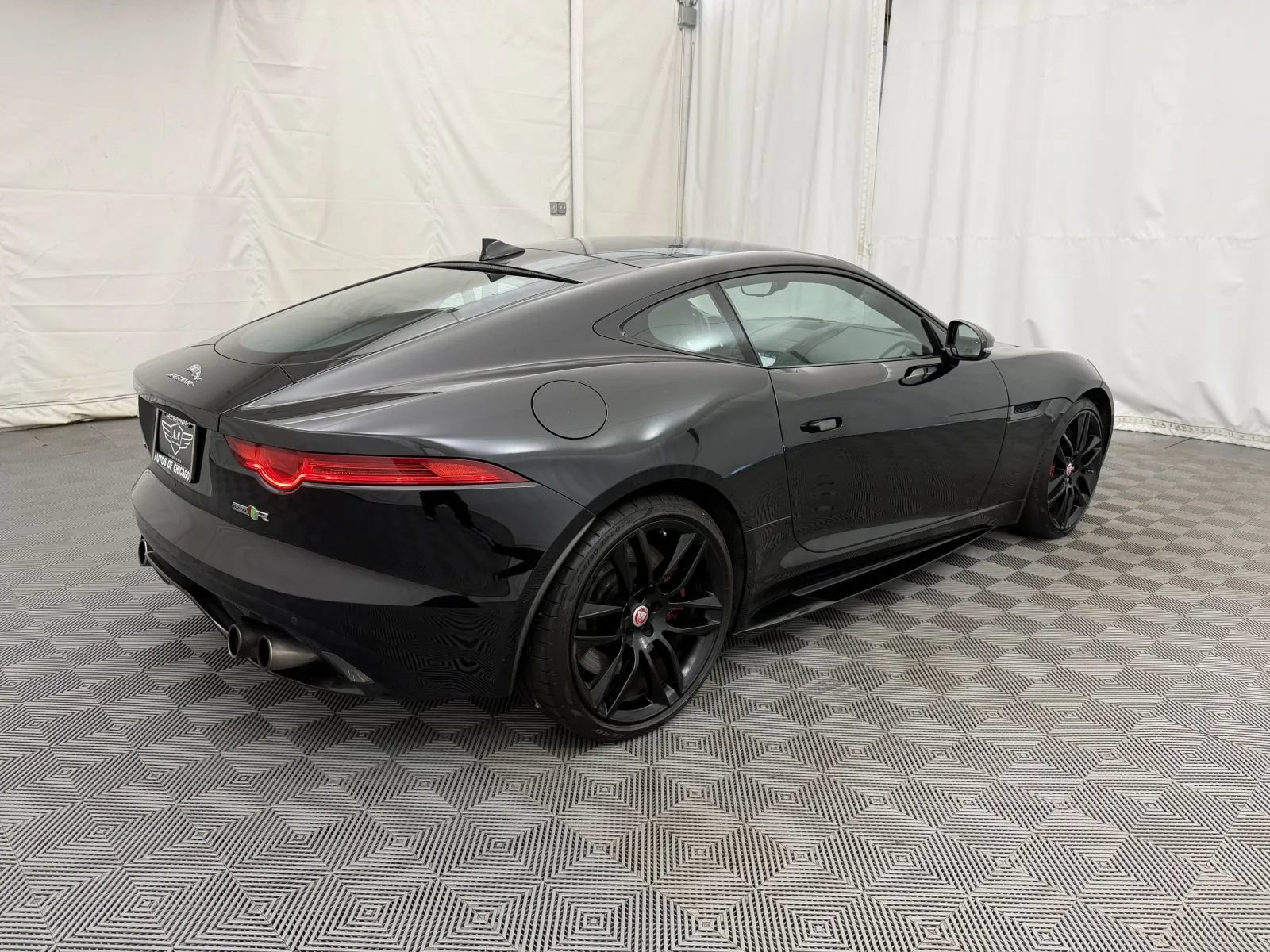 Used 2016 Jaguar F-TYPE R AWD/4WD image 5