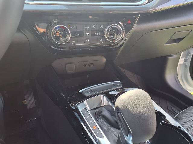 New 2026 Chevrolet Trax ACTIV w/ Driver Confidence Package FWD image 21