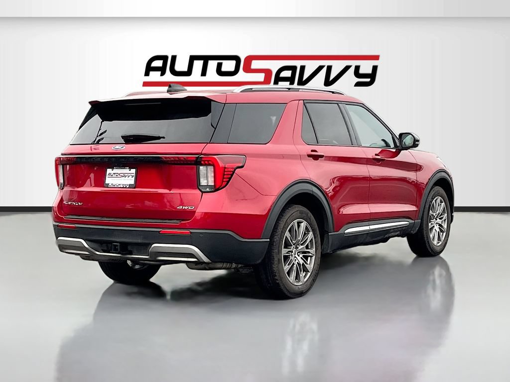 Used 2025 Ford Explorer Platinum AWD/4WD image 7