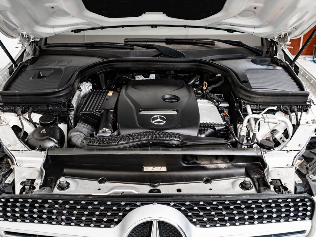 Used 2019 Mercedes-Benz GLC 300 4MATIC Coupe image 47