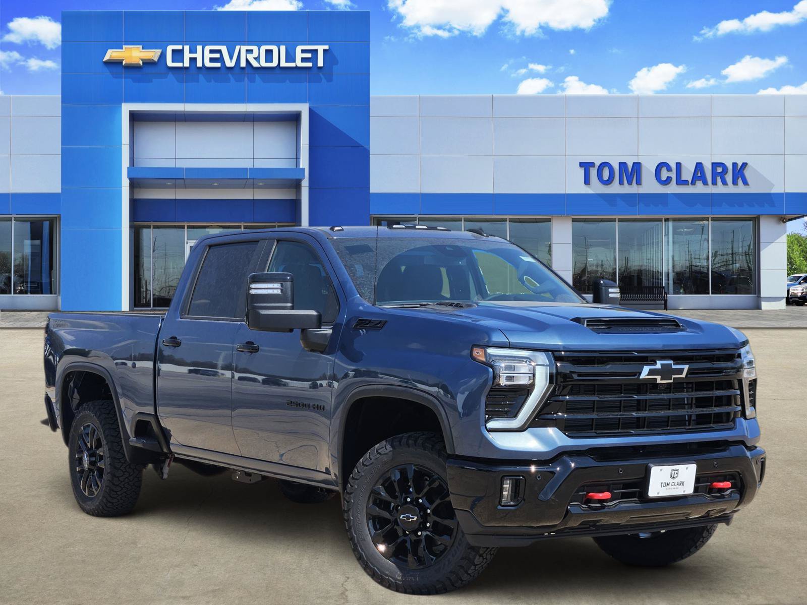New 2026 Chevrolet Silverado 2500 LT w/ Trail Boss Package