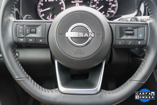 Used 2025 Nissan Pathfinder SV image 29