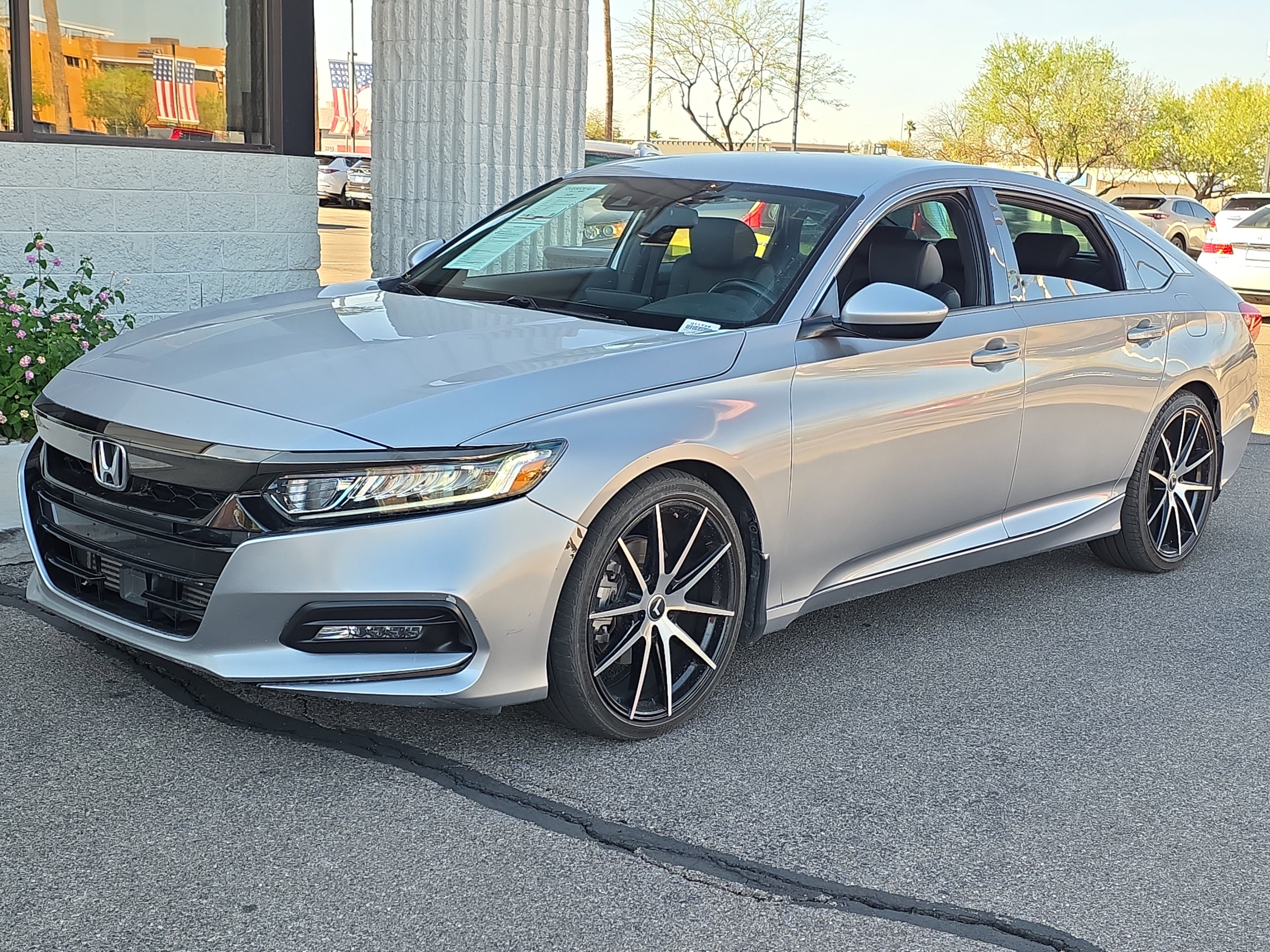 Used 2020 Honda Accord Sport image 3