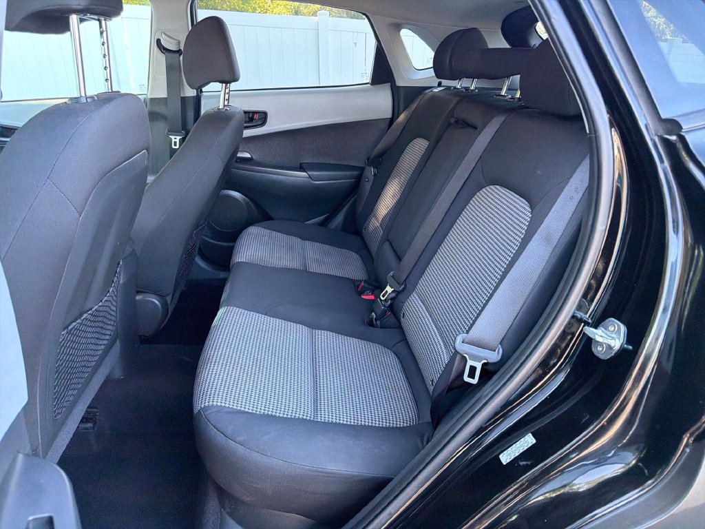 Used 2021 Hyundai Kona SEL w/ Cargo Package AWD/4WD image 24