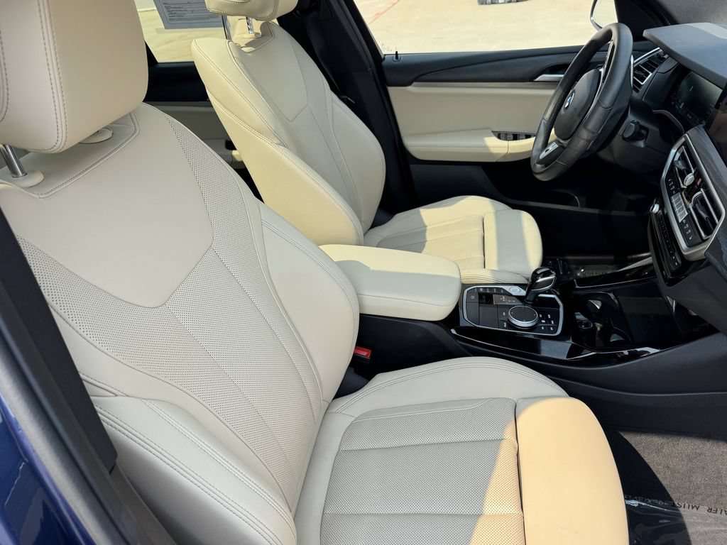 Used 2024 BMW X3 xDrive30i w/ Premium Package w/ZPA AWD/4WD image 34