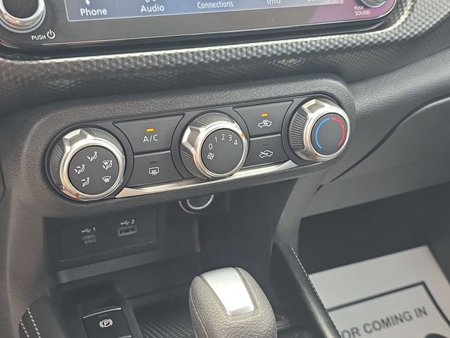 Certified 2023 Nissan Kicks SV FWD image 19