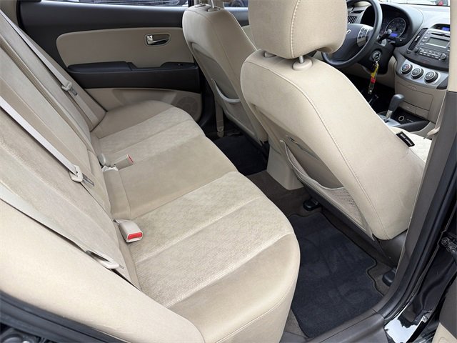 Used 2010 Hyundai Elantra GLS image 15