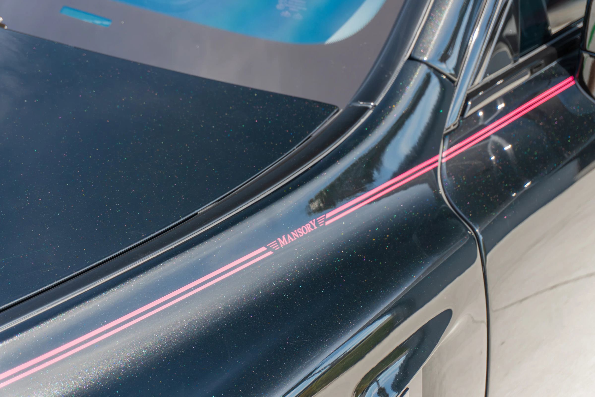 Used 2023 Rolls-Royce Phantom Sedan RWD image 27