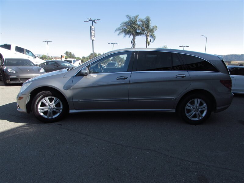 Used 2008 Mercedes-Benz R 350 4MATIC image 4
