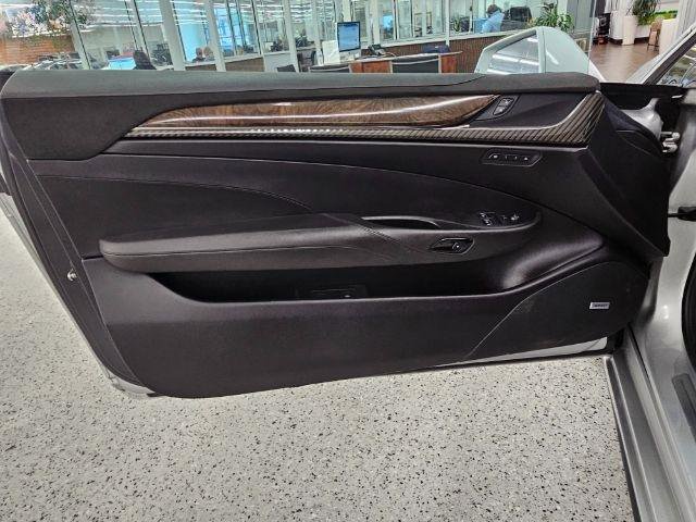 Used 2014 Cadillac ELR FWD image 25