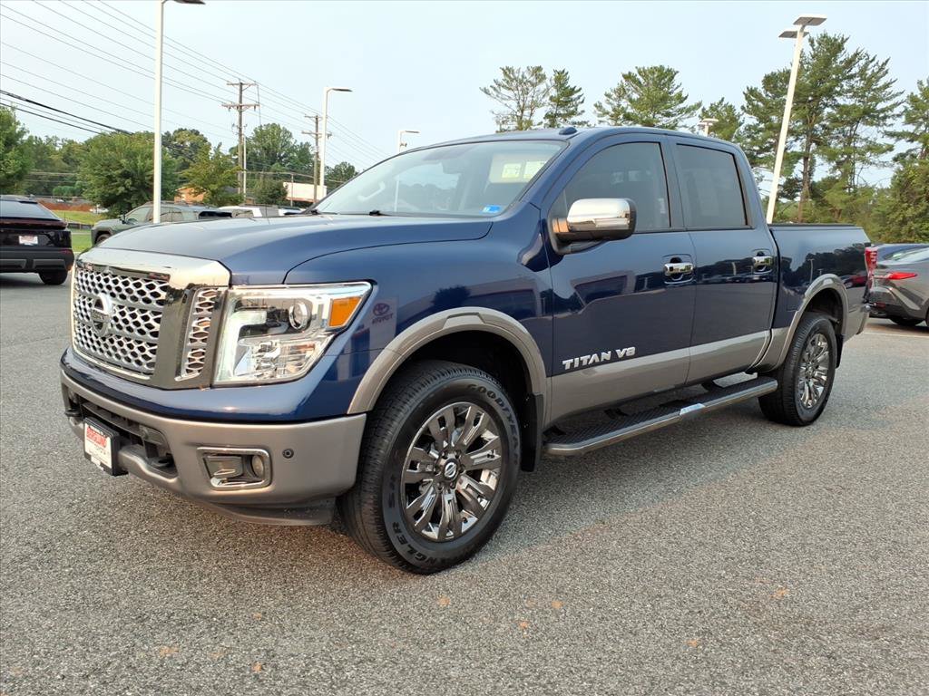Used 2019 Nissan Titan Platinum Reserve AWD/4WD image 14