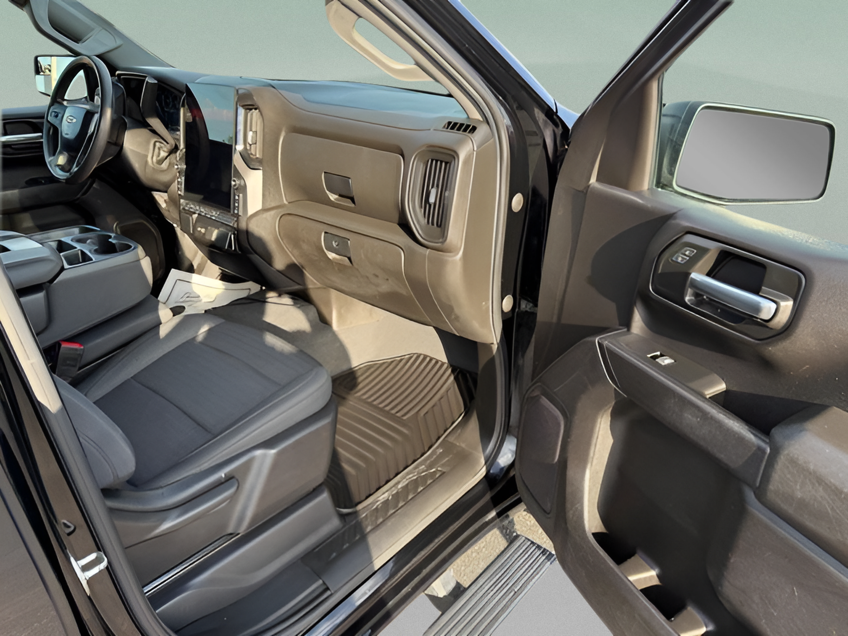 Used 2022 Chevrolet Silverado 1500 Custom AWD/4WD image 13