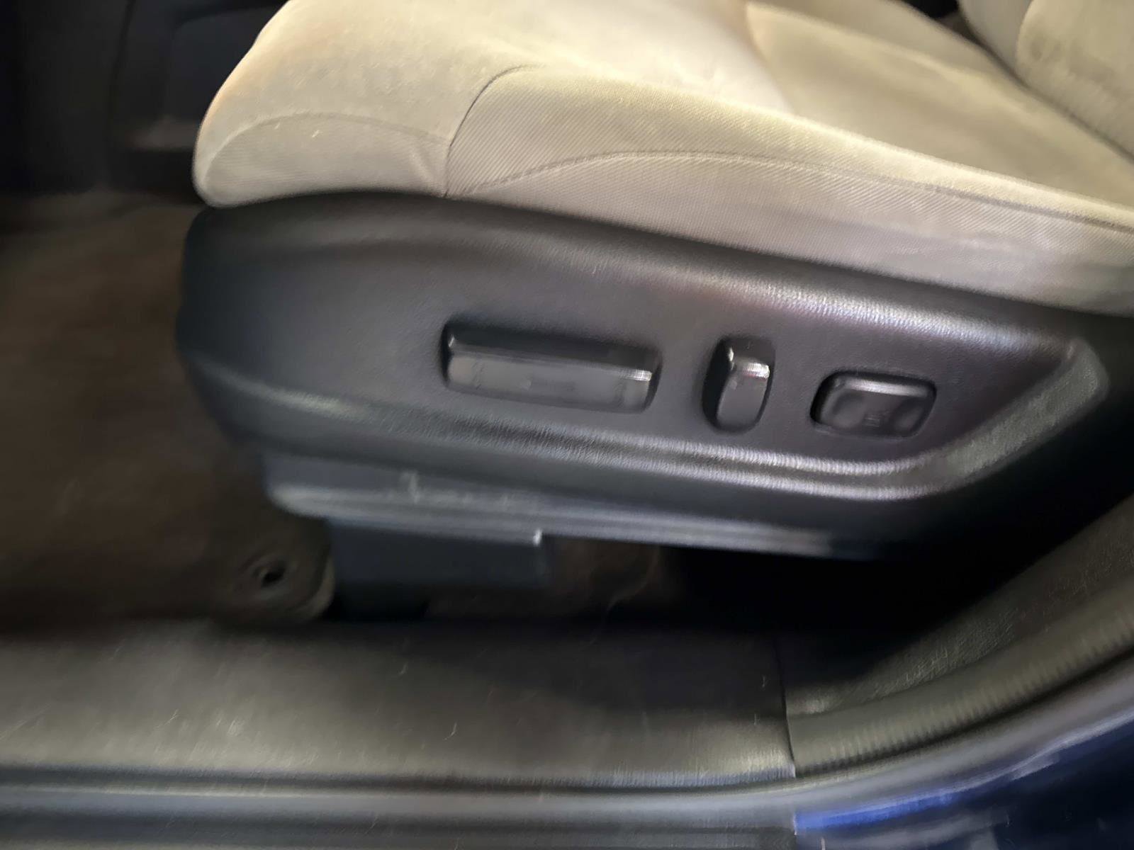 Used 2016 Honda CR-V EX image 19