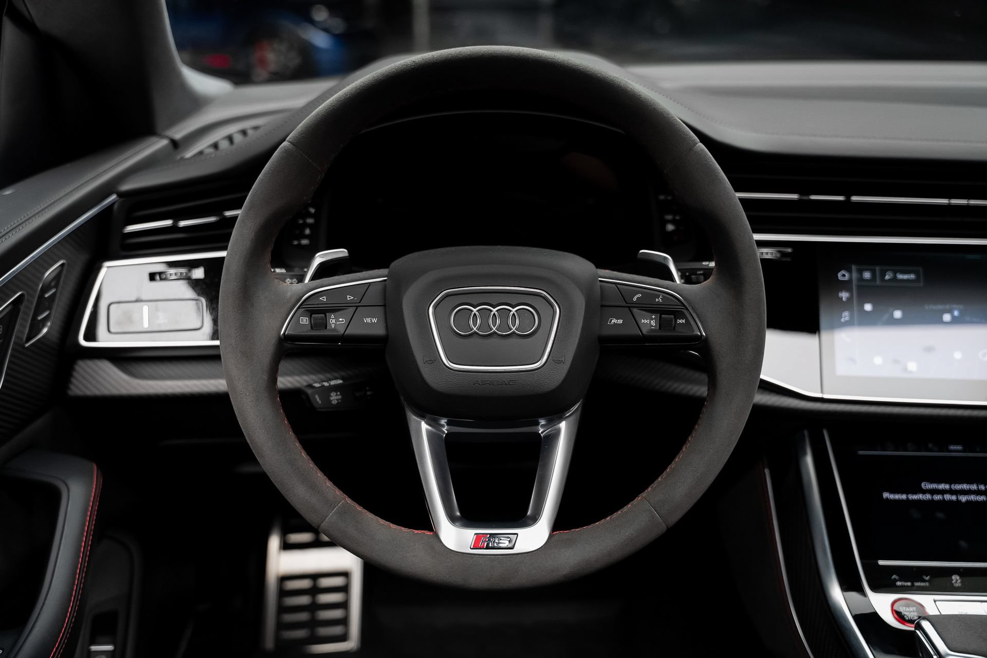 Used 2023 Audi RS Q8 AWD/4WD image 45
