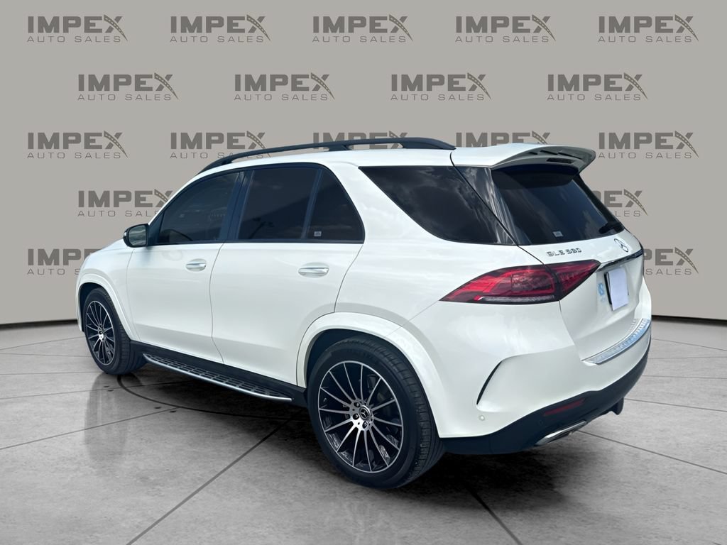 Used 2023 Mercedes-Benz GLE 580 4MATIC image 3
