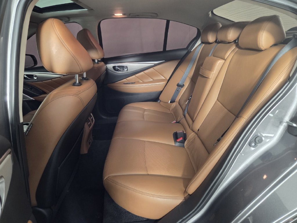 Used 2023 INFINITI Q50 Luxe w/ Cargo Package RWD image 22