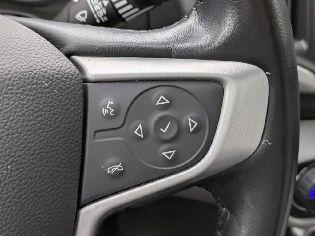 Certified 2022 GMC Terrain SLT w/ LPO, Floor Liner Package AWD/4WD image 17