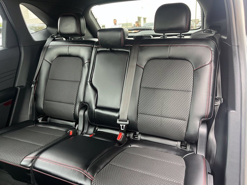 Certified 2024 Ford Escape ST-Line w/ Tech Pack #1 AWD/4WD image 14