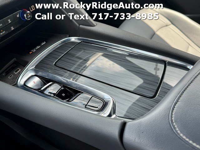 Used 2023 Buick Enclave Essence w/ Experience Buick Package AWD/4WD image 24