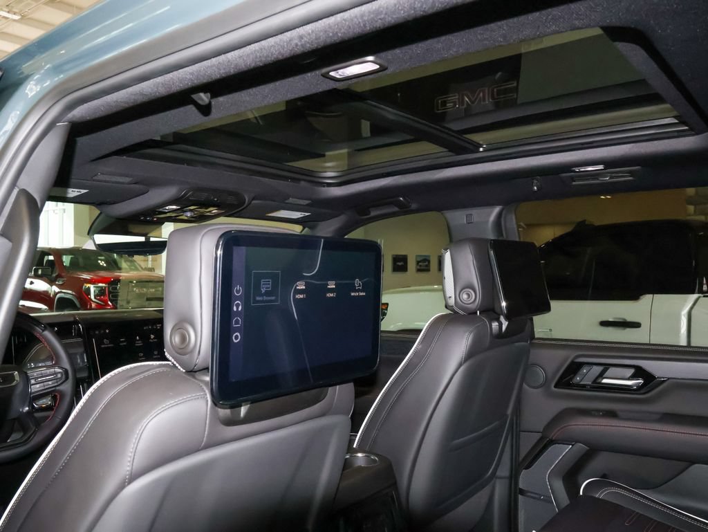 New 2026 GMC Yukon XL AT4 Ultimate AWD/4WD image 25