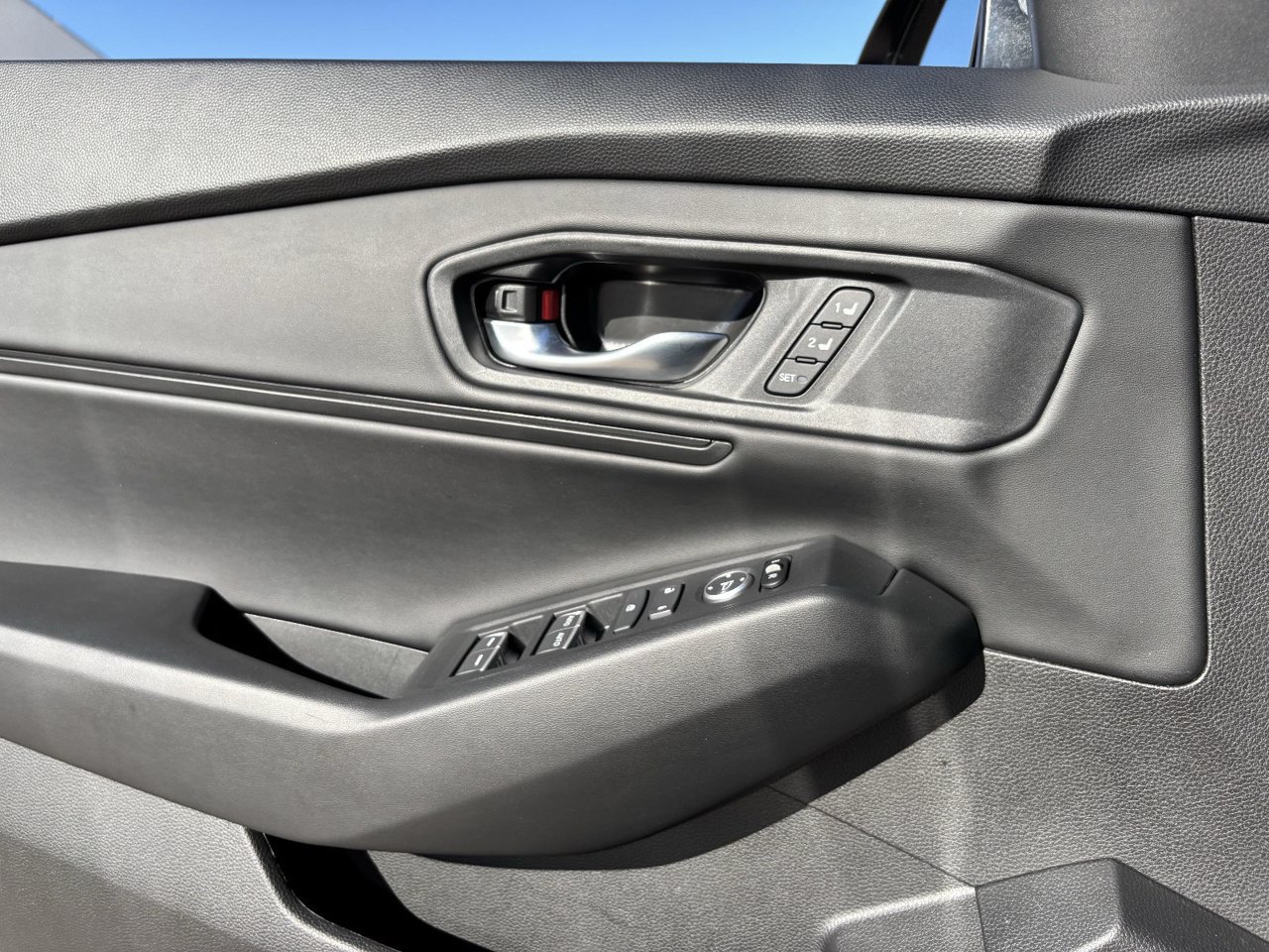 Certified 2025 Honda Accord EX-L image 20