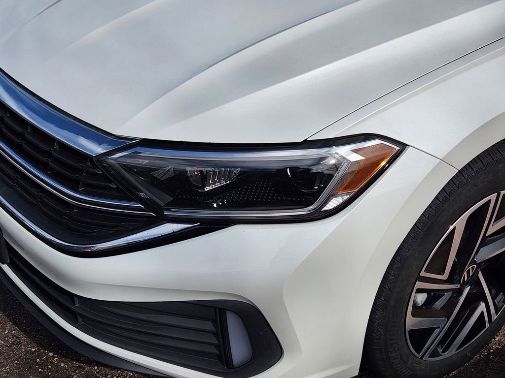 Used 2022 Volkswagen Jetta SEL image 7