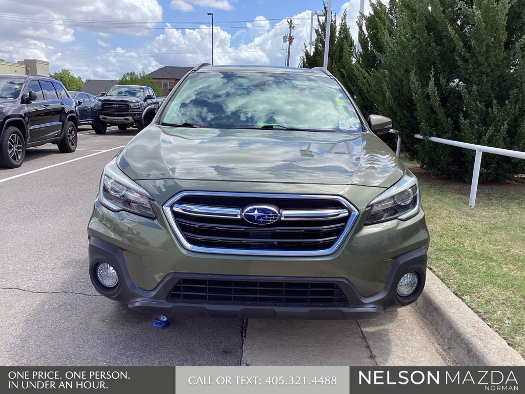 Used 2019 Subaru Outback 2.5i Touring image 2