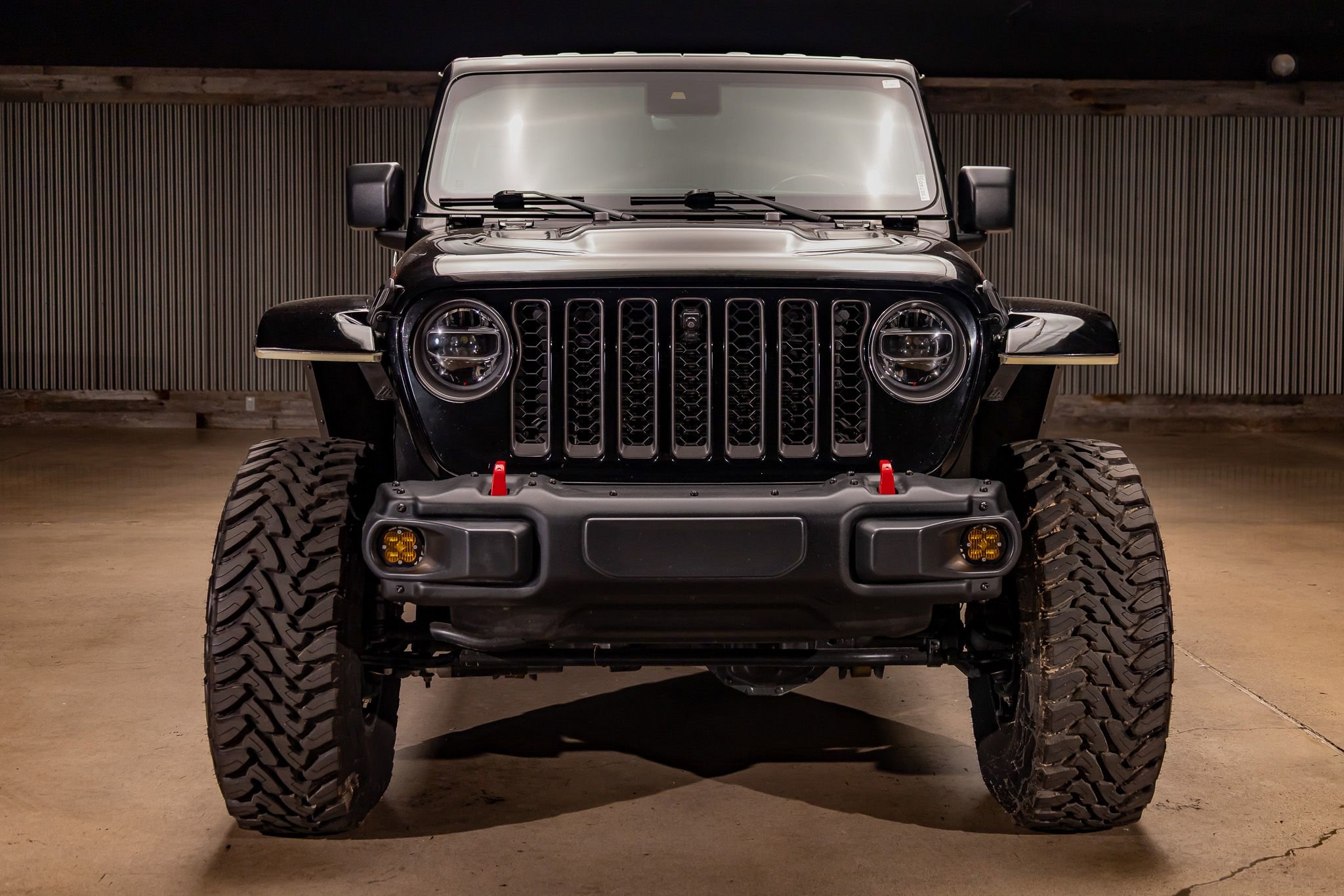 Used 2021 Jeep Gladiator Rubicon image 2