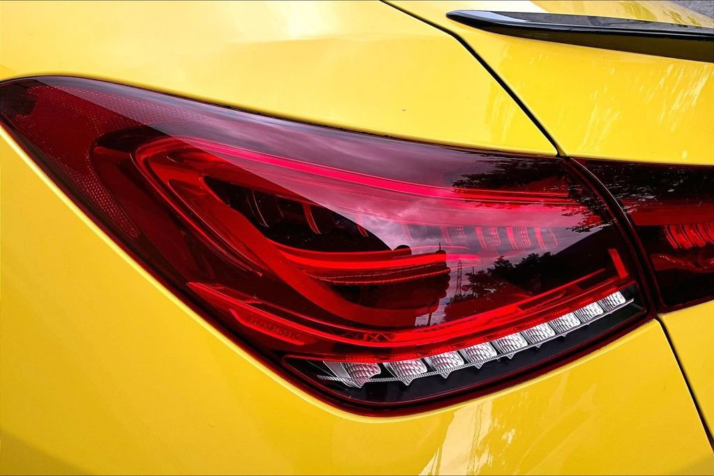 Used 2020 Mercedes-Benz CLA 250 4MATIC image 23