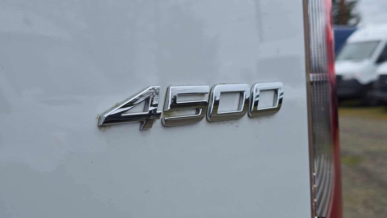 Used 2024 Mercedes-Benz Sprinter 4500 image 19