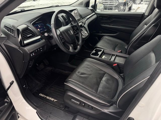 Used 2023 Honda Odyssey Elite image 19