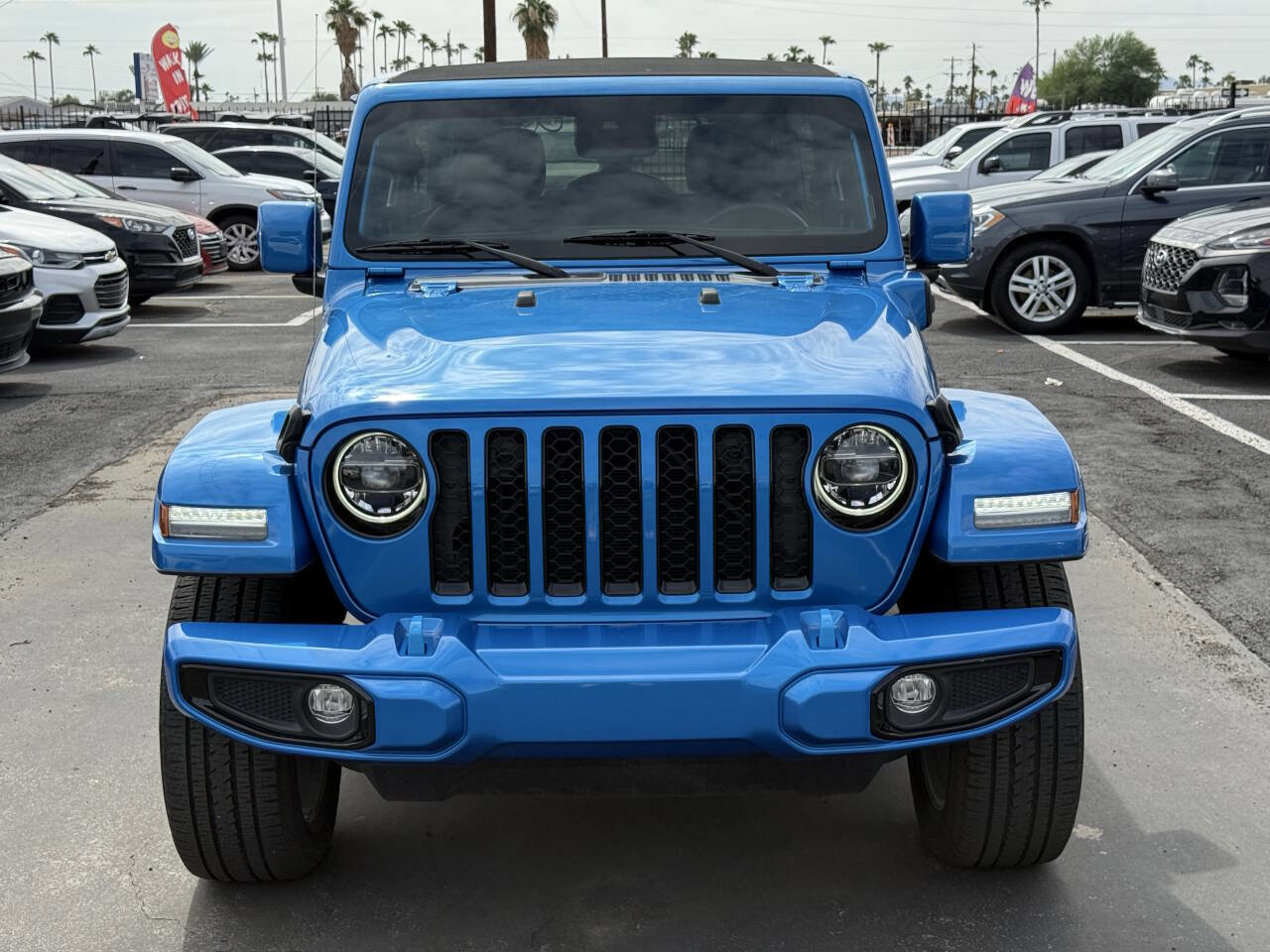 Used 2022 Jeep Wrangler Unlimited Sahara image 17