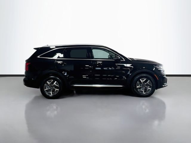Certified 2023 Kia Sorento EX FWD image 8