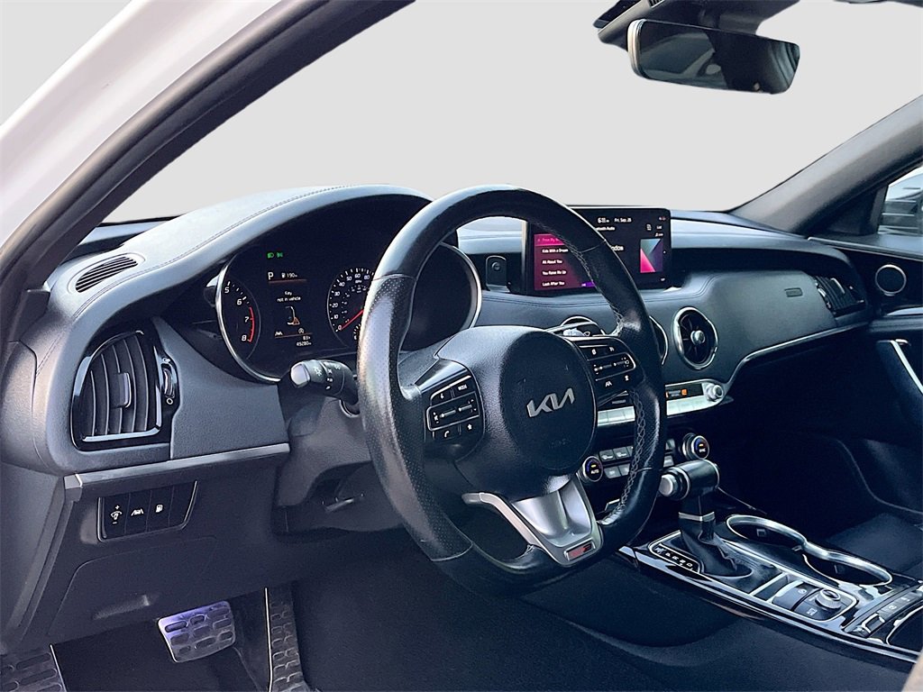 Used 2022 Kia Stinger GT-Line image 9