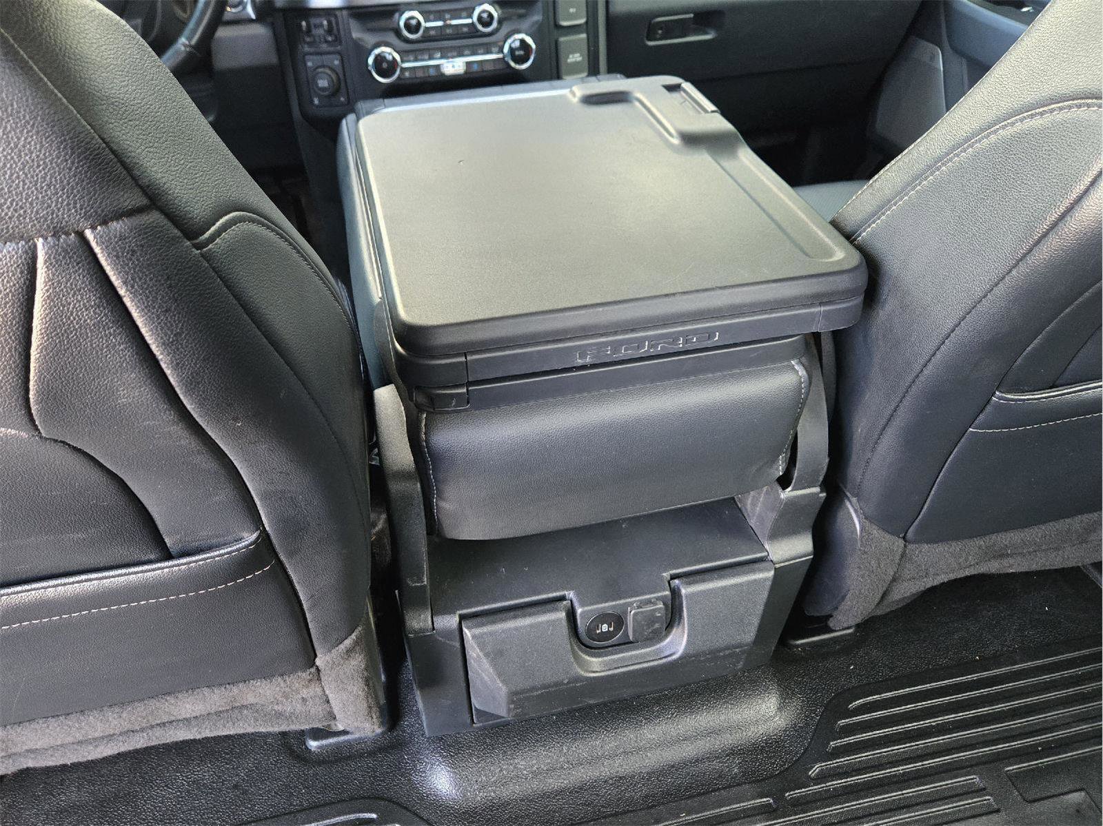 Used 2024 Ford F350 Lariat w/ Sport Appearance Package image 34