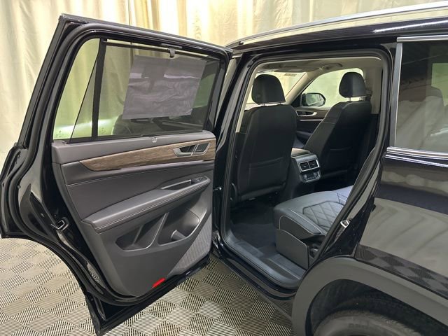 New 2026 Volkswagen Atlas SEL Premium R-Line image 28