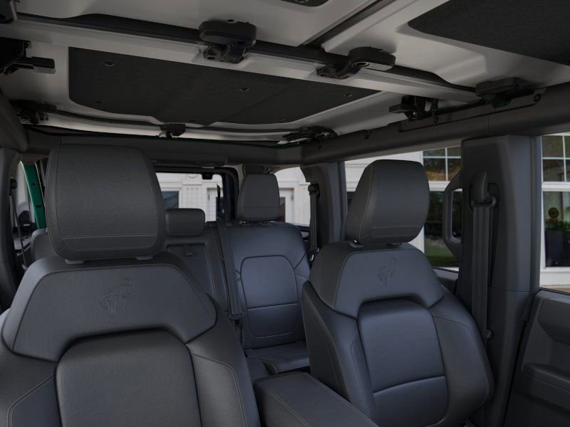 New 2025 Ford Bronco Badlands image 12